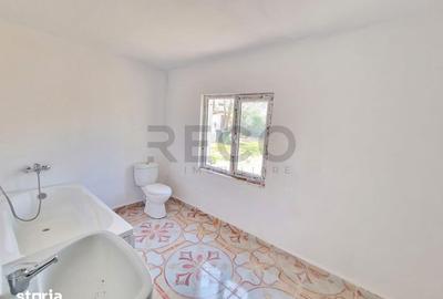 Casă cu 3 camere cu Teren 933 Mp în Sălard - 9