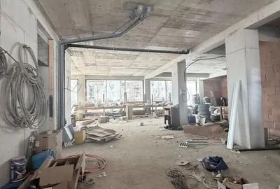 Spațiu comercial, de 683 mp, în Central - 7