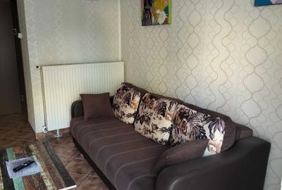 Apartament cu 2 camere semidecomandat în Exterior Vest