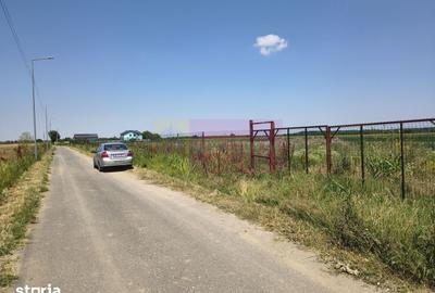 Teren de 582 mp, în Oinacu - 12