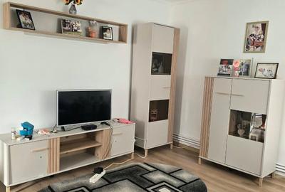 Casă cu 4 camere cu Teren 250 Mp în Central