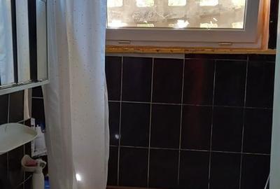 Apartament cu 4 camere în Central - 1