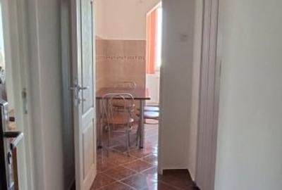 Apartament cu 2 camere semidecomandat, mobilat în Griviței
