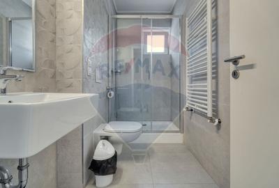 Apartament cu 3 camere decomandat, mobilat în Tractorul - 8