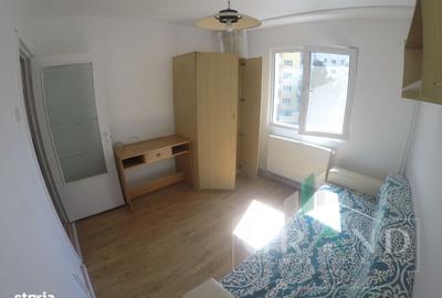 Apartament cu 3 camere semidecomandat în Mănăștur