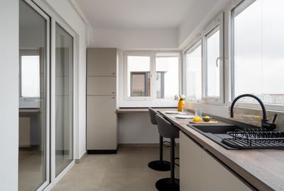 Apartament cu 2 camere decomandat, mobilat în 13 Septembrie - 30