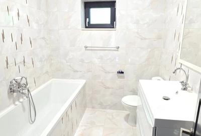 Casă cu 7 camere cu Teren 300 Mp în Ultracentral - 2