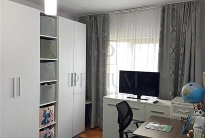 Apartament cu 2 camere semidecomandat, mobilat în Soarelui - 1