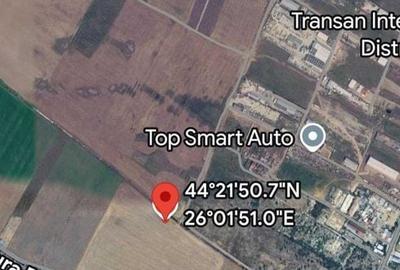 Teren de 4200 mp, în Central