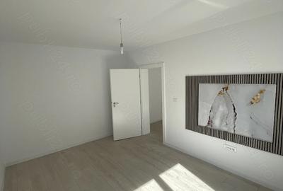 Apartament cu 2 camere decomandat în Neptun - 3
