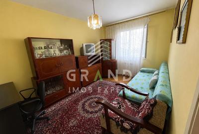 Apartament cu 3 camere semidecomandat, mobilat în Mănăștur - 1