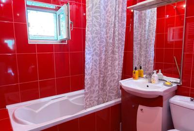 Apartament cu 3 camere decomandat în Central - 1
