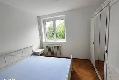 Apartament cu 3 camere decomandat în Dristor
