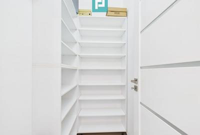 Apartament cu 3 camere semidecomandat, mobilat în UTA - 6