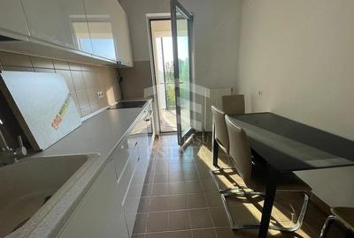 Apartament cu 3 camere decomandat în Splaiul Unirii - 5
