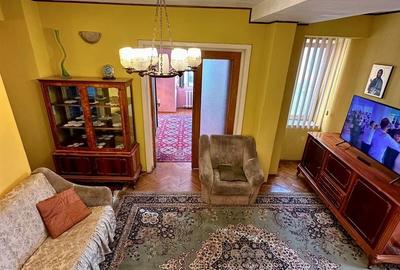 Apartament cu 4 camere decomandat în Central - 7