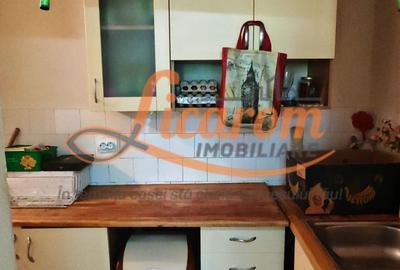 Casă individuală cu 12 camere cu Canalizare în Vulcan - 3