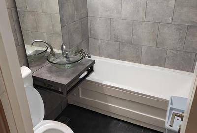 Apartament cu 2 camere semidecomandat în City Park Mall