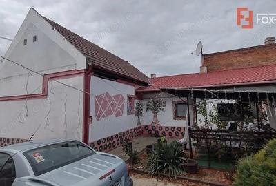 Casă cu 4 camere cu Teren 902 Mp în Ronaț