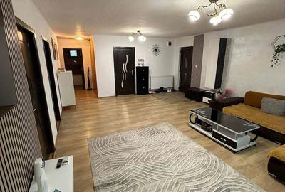 Casă cu Teren 303 Mp în Poarta Albă - 10
