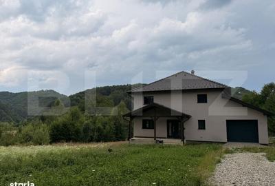 Casă cu 4 camere cu Teren 4150 Mp în Cheile Râșnoavei