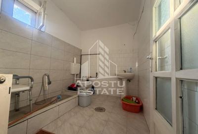 Casă individuală cu 4 camere cu Canalizare în Carani - 7