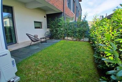 Apartament cu 3 camere decomandat în Tunari