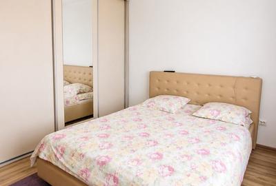 Apartament cu 2 camere decomandat în Tractorul - 7