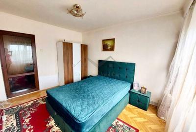 Apartament cu 2 camere semidecomandat în Podu Roș
