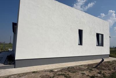 Casă cu 3 camere în Central - 1