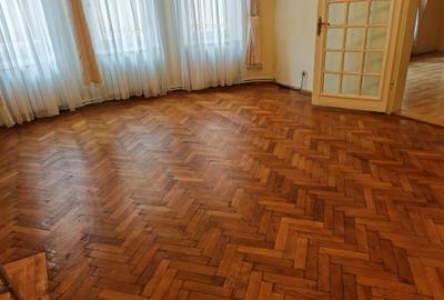 Apartament cu 3 camere nedecomandat în Centrul Istoric - 2