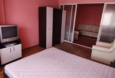 Apartament cu 2 camere decomandat în Exterior Vest - 3