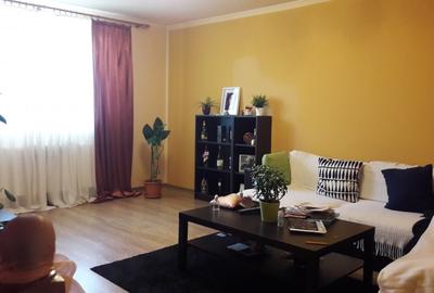 Apartament cu 5 camere semidecomandat, mobilat în Central - 1