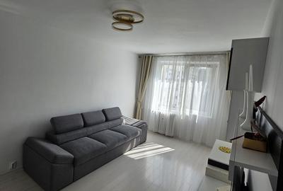 Apartament cu 2 camere decomandat, mobilat în Sebastian