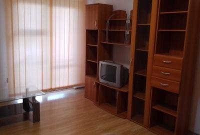 Apartament cu 2 camere semidecomandat în Central - 3