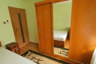 Apartament cu 2 camere decomandat în Lipovei