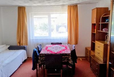 Casă cu 4 camere cu Teren 1800 Mp în Chizătău - 11