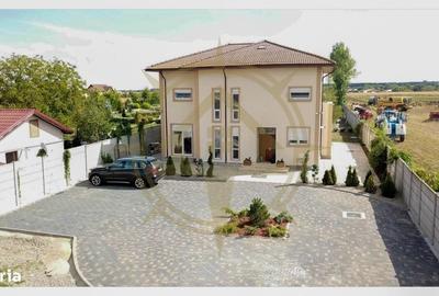 Casă cu 4 camere în Ostratu - 3