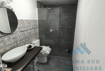 Spațiu comercial, de 128.6 mp, în Central - 3