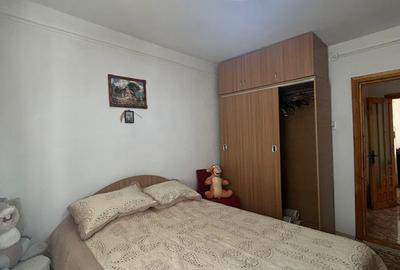 Apartament cu 4 camere semidecomandat în Sud - 6