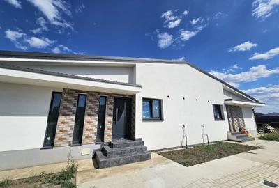 Casă cu 3 camere cu Teren 250 Mp în Tunari - 17