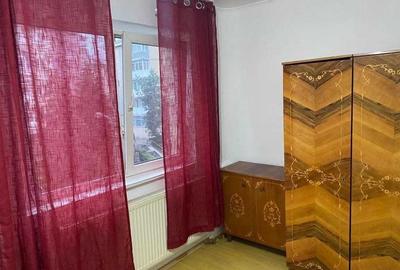 Apartament cu 2 camere semidecomandat în Ostroveni