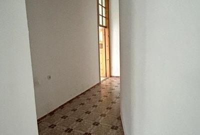 Apartament cu 3 camere semidecomandat în Gării - 12
