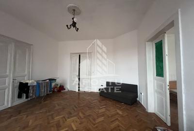 Apartament cu 3 camere semidecomandat în P-ța Maria - 2
