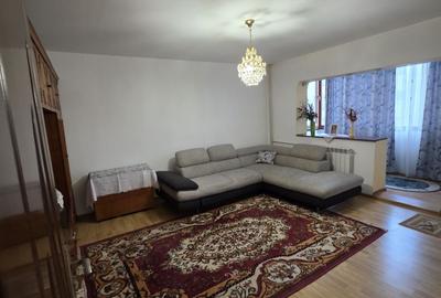 Apartament cu 2 camere decomandat în Crihala