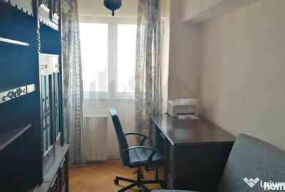 Apartament cu 4 camere decomandat în Dorobanți