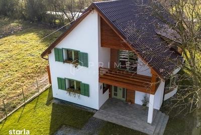 Casă cu 4 camere cu Teren 1050 Mp în Păsăreni - 2