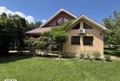 Casă cu 4 camere cu Teren 1700 Mp în Central - 7