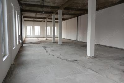 Spațiu comercial, de 472 mp, în Burdujeni - 1