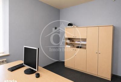 Casă cu 5 camere decomandat cu Teren 298 Mp în Rogerius